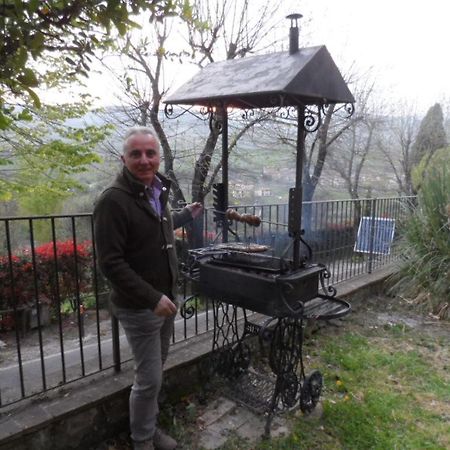 Casa Serafina Trilocale Con Arredi D'Arte E Parcheggio Privato Orvieto Kültér fotó